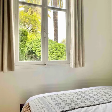 Sea View 2 Bedroom * 尼斯