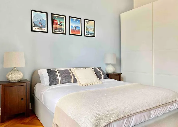 Sea View 2 Bedroom Nice